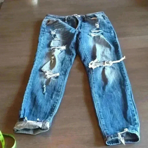 KanCan Jeans Like New 11/29 - Picture 1 of 8